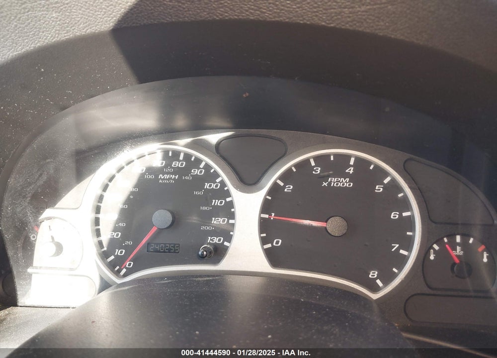 2005 CHEVROLET EQUINOX VIN: 2CNDL13F856135378