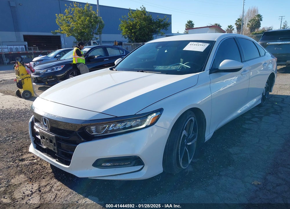 2019 HONDA ACCORD VIN: 1HGCV1F30KA095535