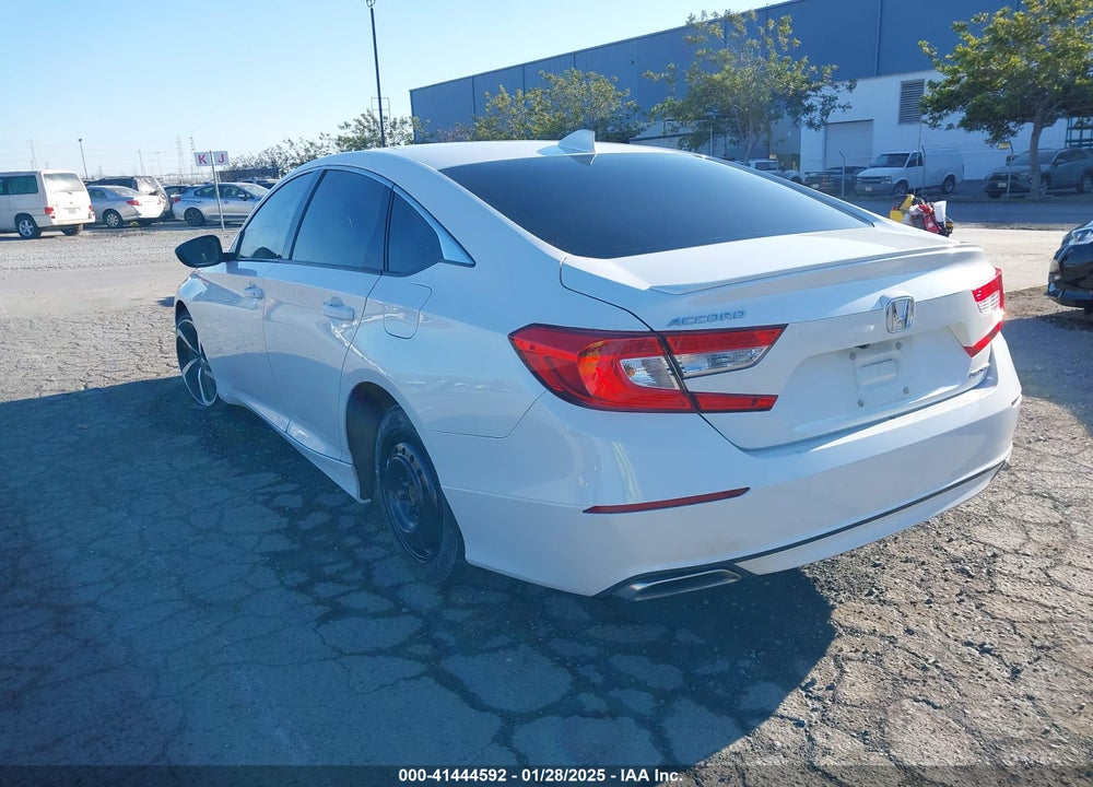 2019 HONDA ACCORD VIN: 1HGCV1F30KA095535
