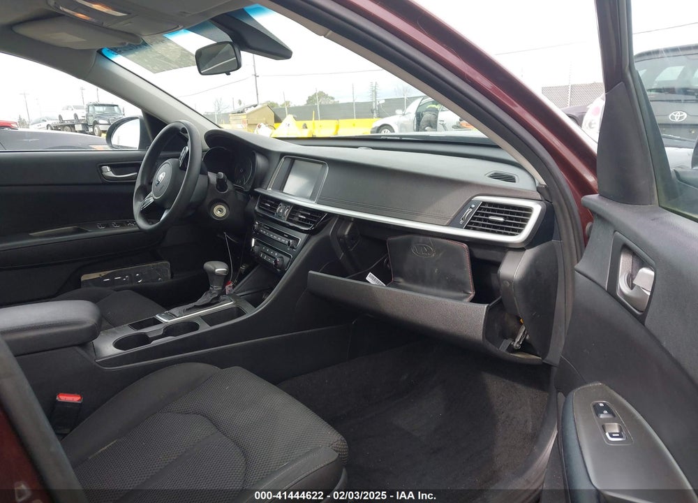 2020 KIA OPTIMA VIN: 5XXGT4L37LG393078