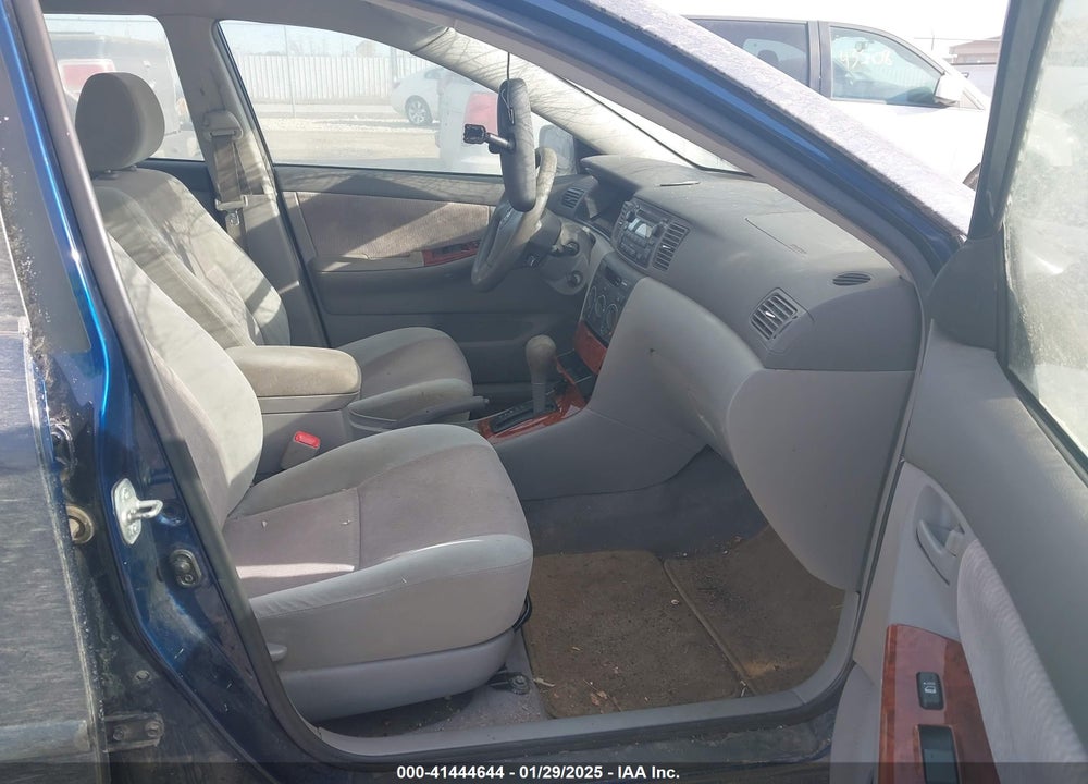 2007 TOYOTA COROLLA VIN: JTDBR32E070136129