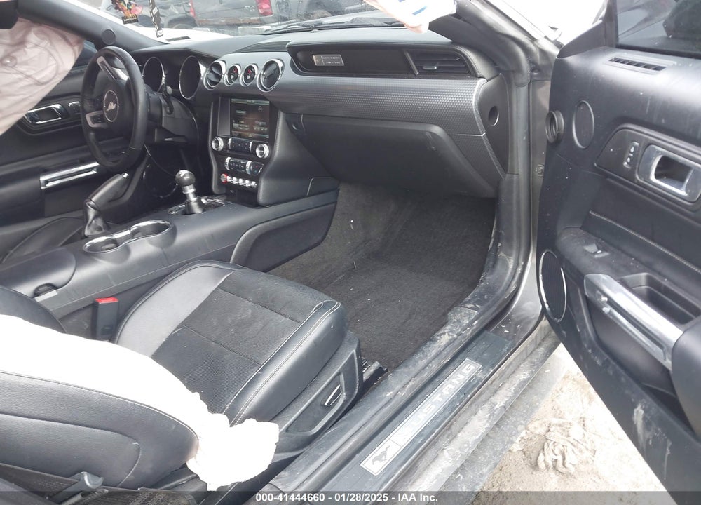2015 FORD MUSTANG VIN: 1FA6P8CF2F5405217