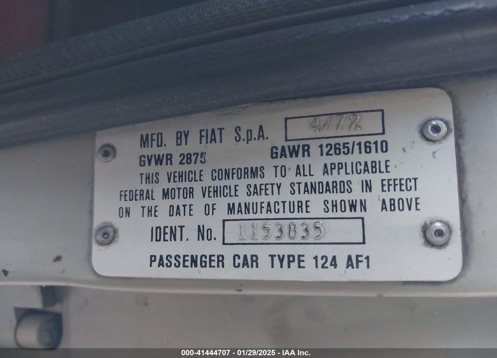 1972 FIAT 124 VIN: 0000124AF11153835