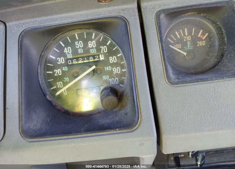 1990 JEEP WRANGLER / YJ ISLANDER VIN: 2J4FY39TXLJ517486
