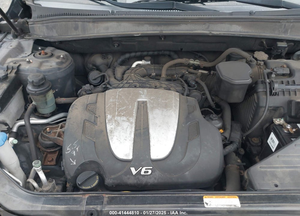 2010 HYUNDAI SANTA FE SE VIN: 5NMSHDAG8AH365158