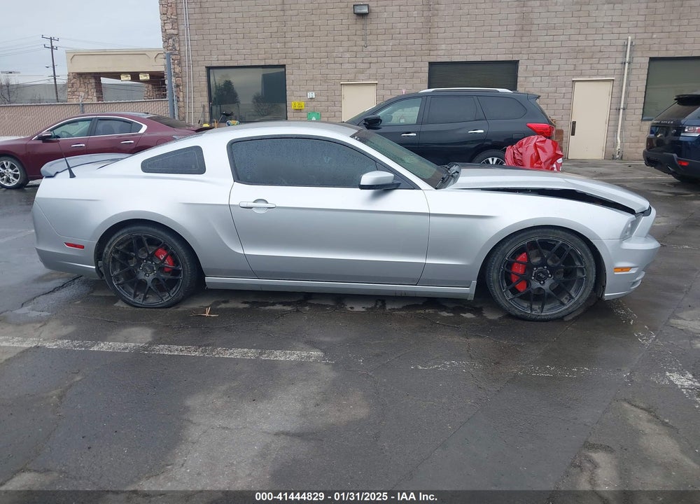 2014 FORD MUSTANG VIN: 1ZVBP8AM5E5304470