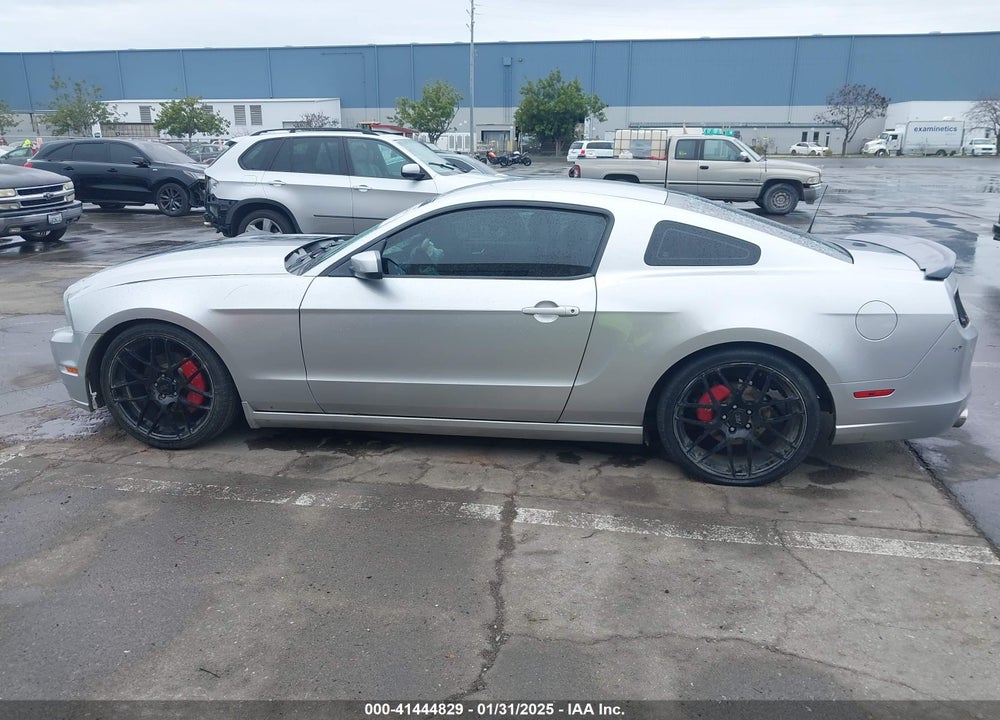 2014 FORD MUSTANG VIN: 1ZVBP8AM5E5304470