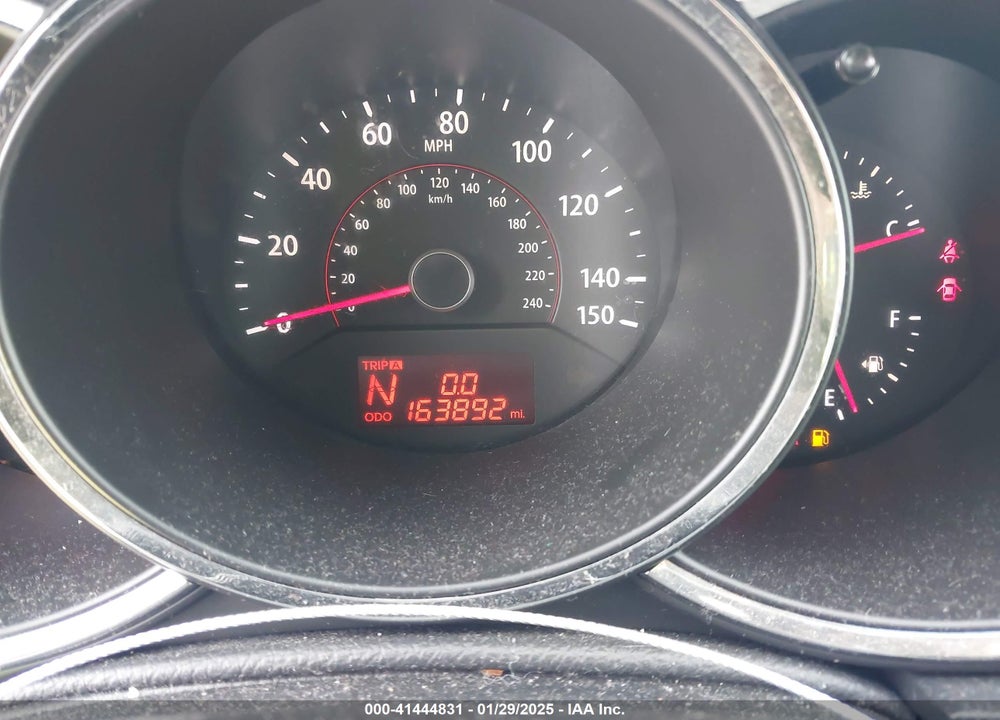 2012 KIA SORENTO LX VIN: 5XYKT4A64CG205216