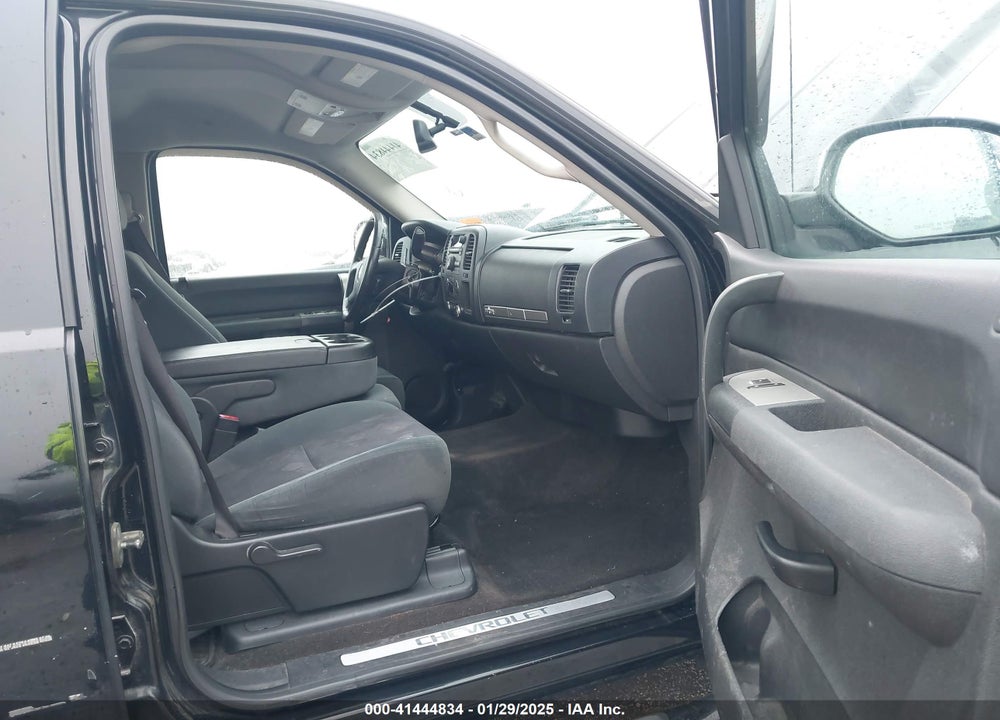2009 CHEVROLET SILVERADO 1500 VIN: 3GCEC23049G228502