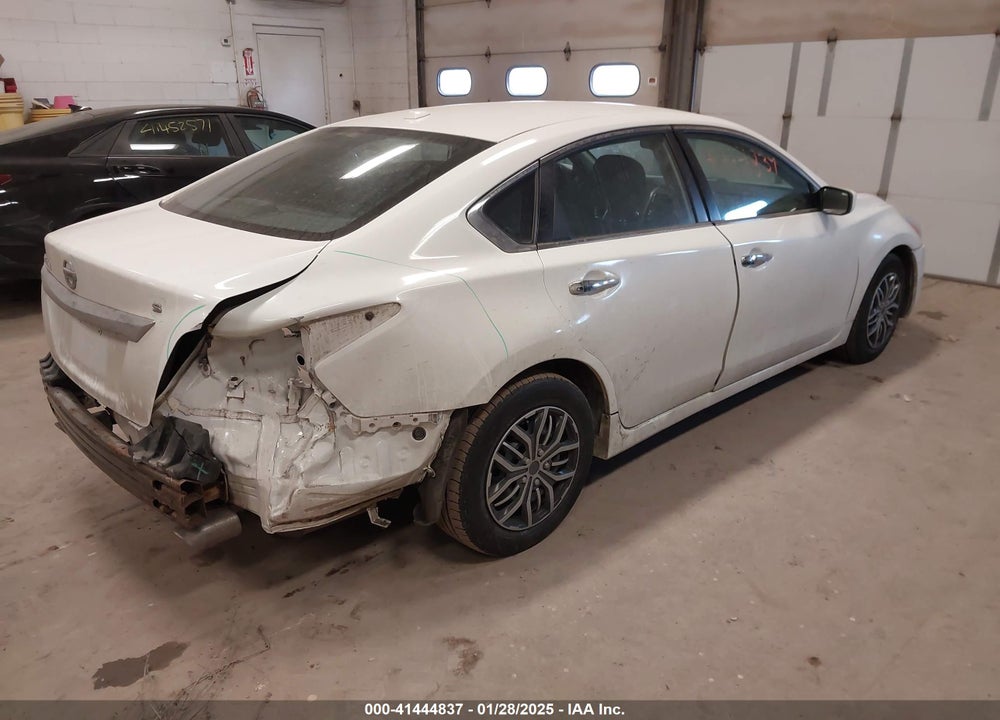 2015 NISSAN ALTIMA VIN: 1N4AL3AP7FN386524