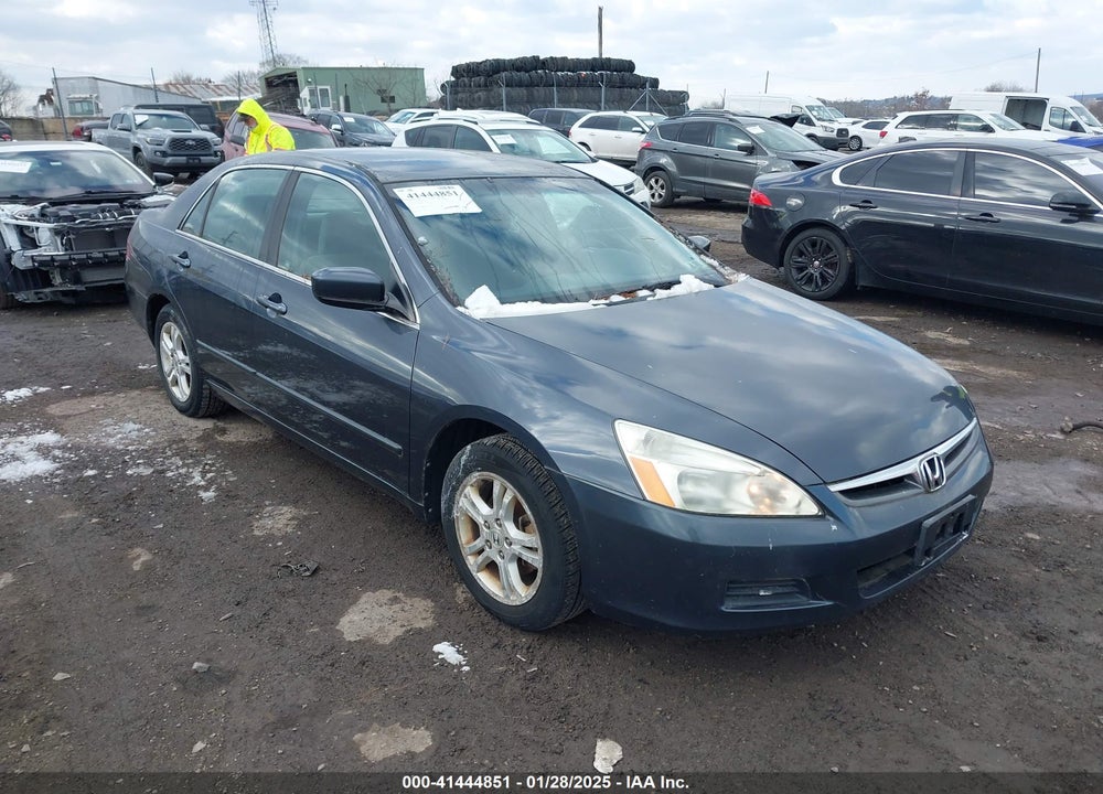 2007 HONDA ACCORD 2.4 SE VIN: 1HGCM56337A152084