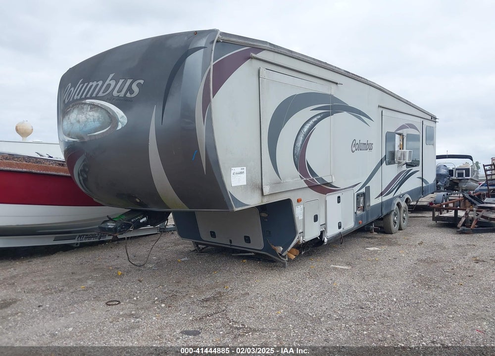 2014 PALOMINO BY FOREST R COLUMBUS FIFTH WHEEL VIN: 4X4FCMR22E6003011