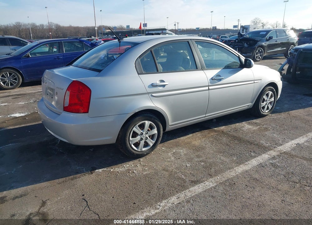 2010 HYUNDAI ACCENT VIN: KMHCN4AC8AU417175