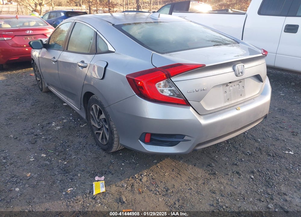 2017 HONDA CIVIC VIN: 19XFC2F74HE082111