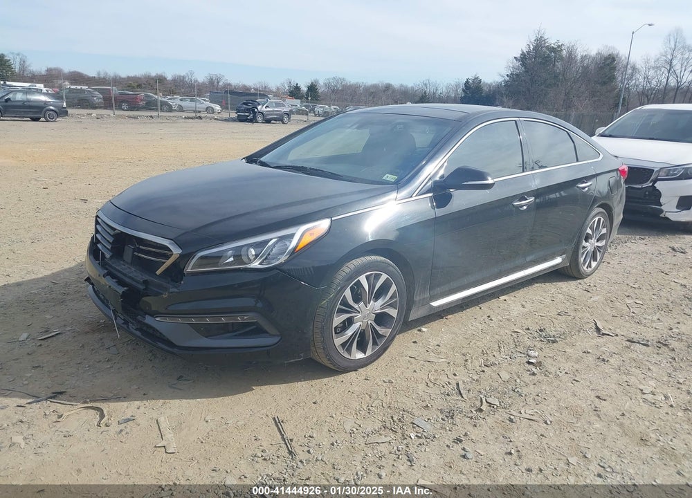 2015 HYUNDAI SONATA VIN: 5NPE34AB3FH125364
