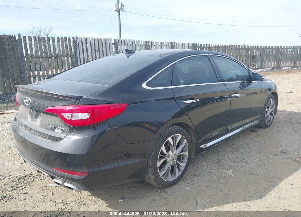 2015 HYUNDAI SONATA VIN: 5NPE34AB3FH125364