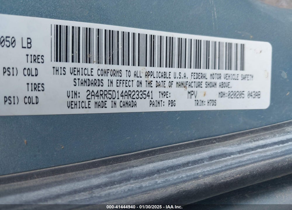 2010 CHRYSLER TOWN & COUNTRY TOURING VIN: 2A4RR5D14AR233541