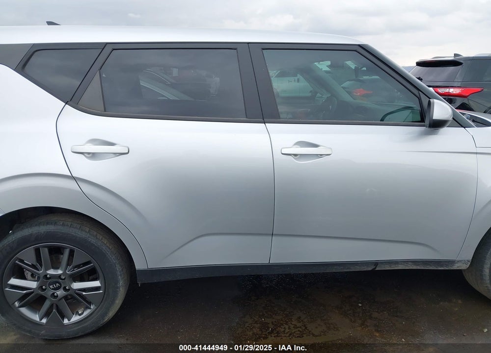 2021 KIA SOUL VIN: KNDJ23AU6M7794954