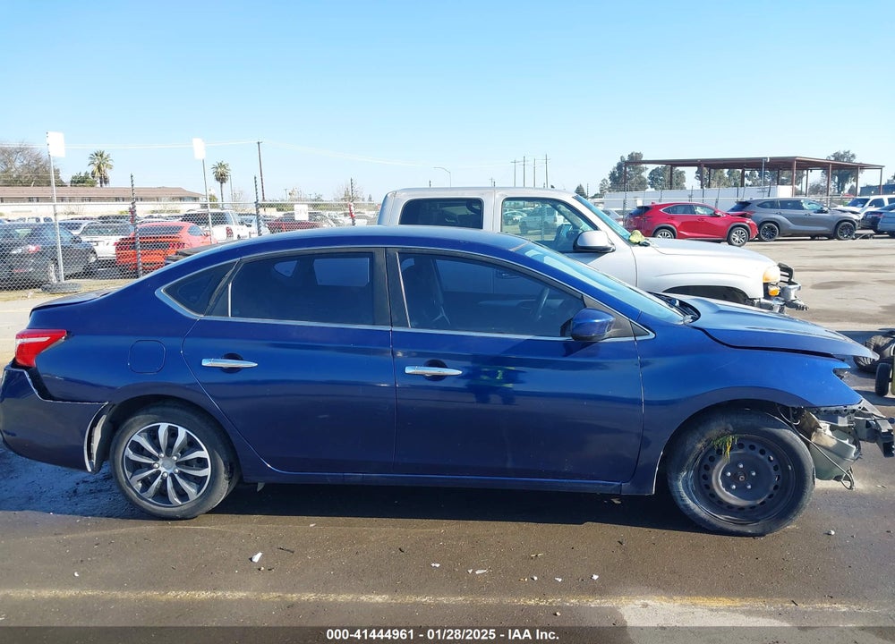 2018 NISSAN SENTRA VIN: 3N1AB7APXJY222087