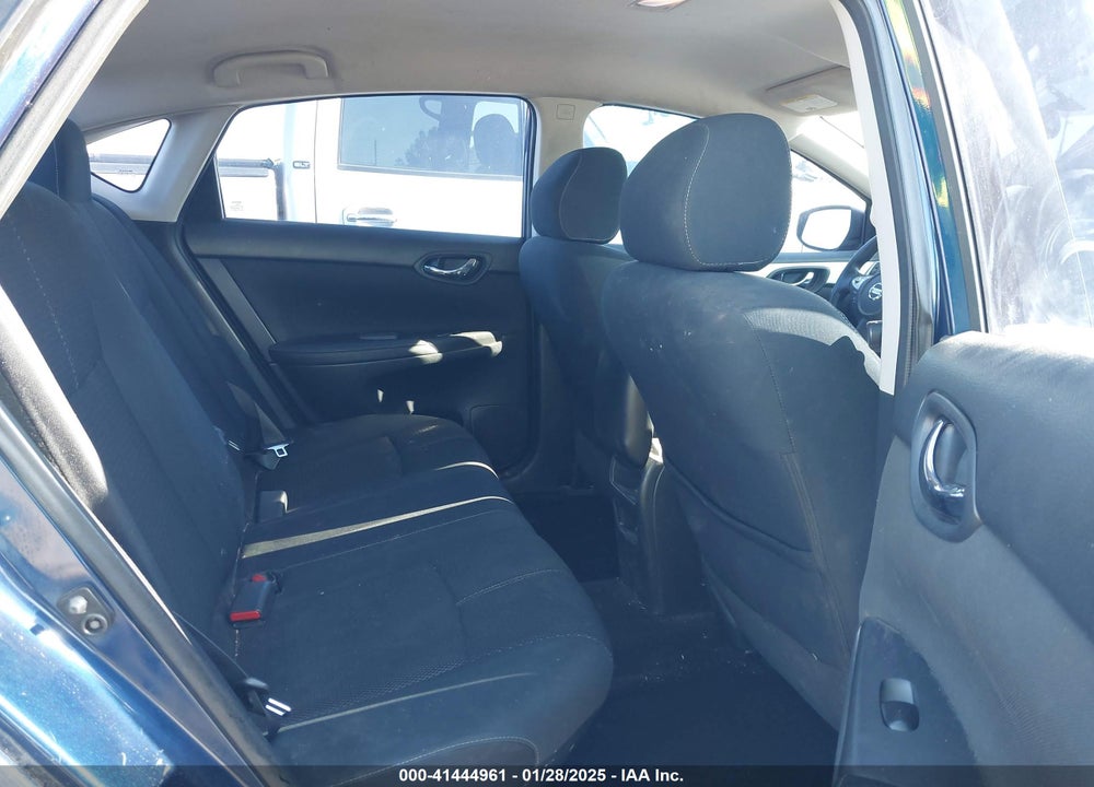 2018 NISSAN SENTRA VIN: 3N1AB7APXJY222087