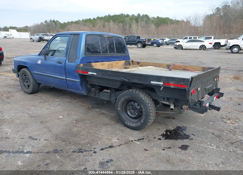 1986 TOYOTA PICKUP XTRACAB RN70 DLX VIN: JT4RN70D5G0023868