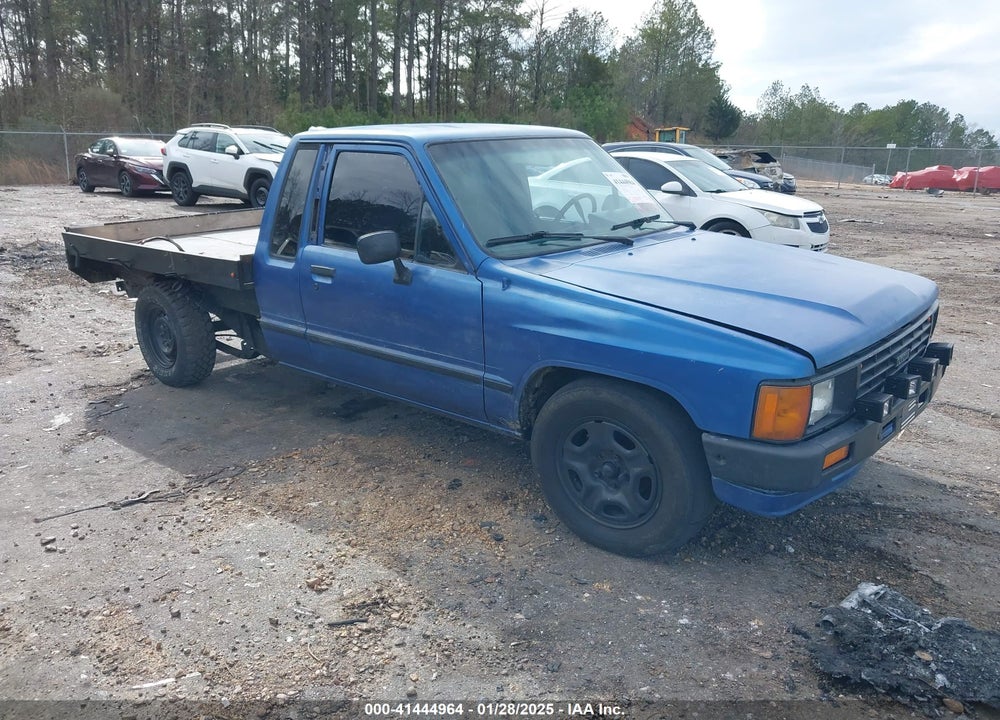 1986 TOYOTA PICKUP XTRACAB RN70 DLX VIN: JT4RN70D5G0023868