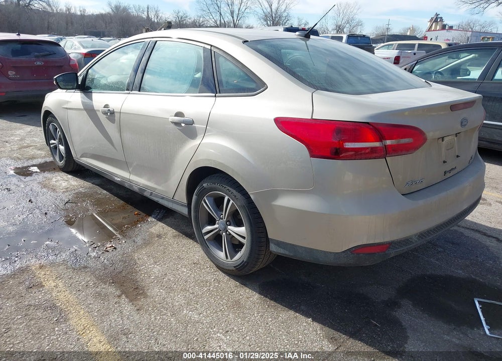 2018 FORD FOCUS VIN: 1FADP3FE3JL204394