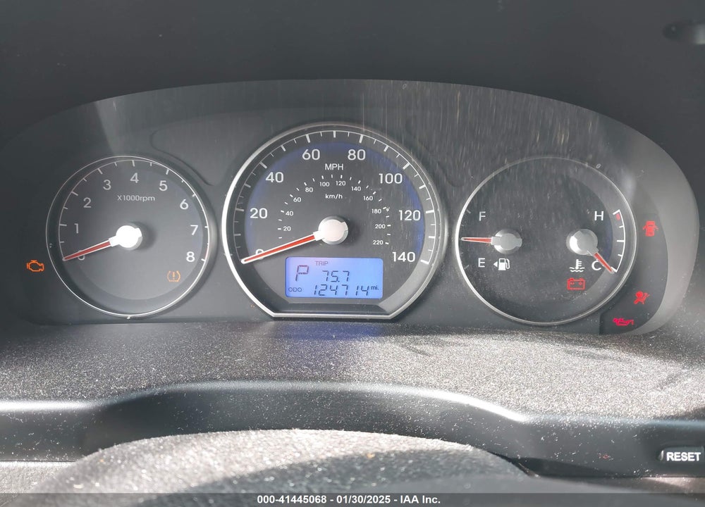 2012 HYUNDAI SANTA FE GLS VIN: 5XYZG3AB4CG108480