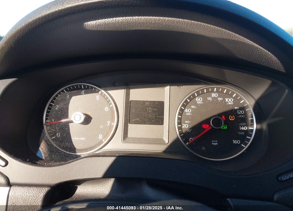 2013 VOLKSWAGEN JETTA 2.5L SEL VIN: 3VWLP7AJXDM237006