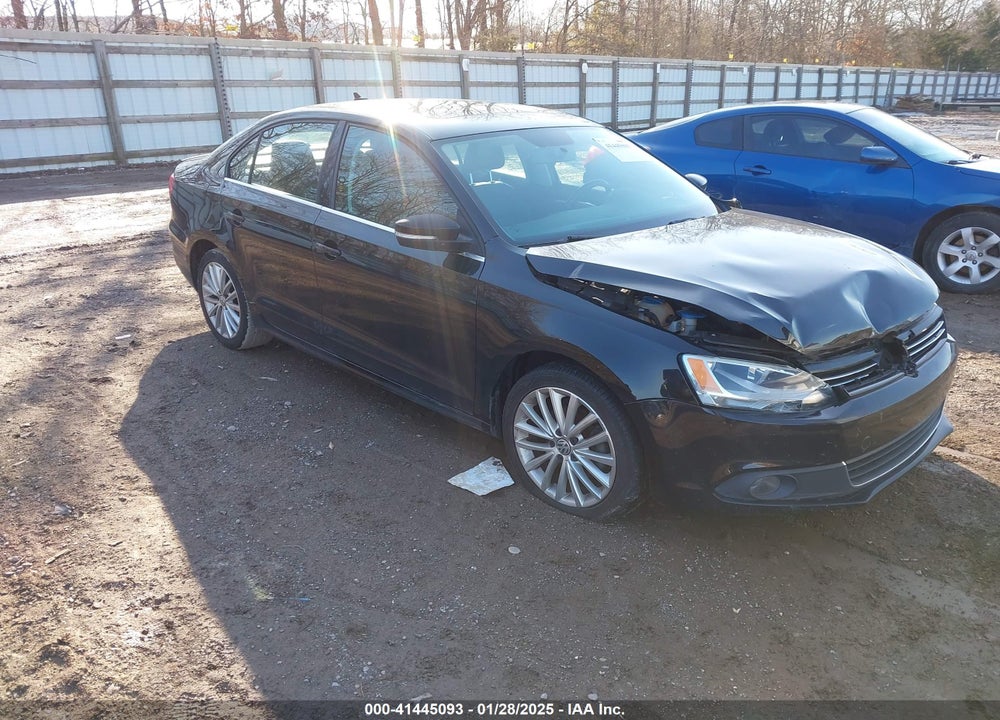 2013 VOLKSWAGEN JETTA 2.5L SEL VIN: 3VWLP7AJXDM237006