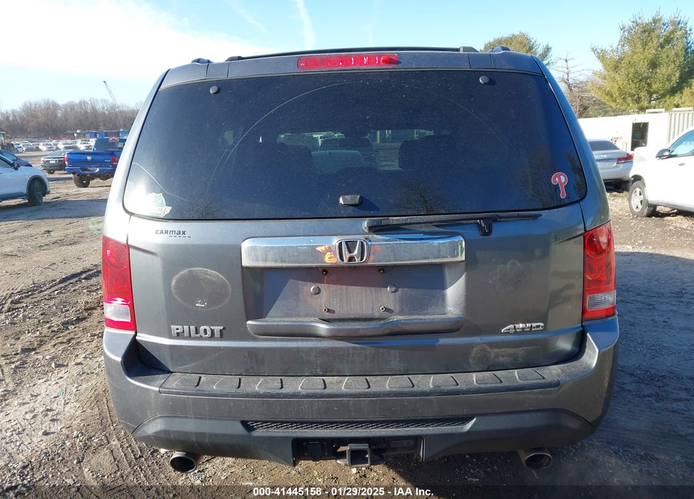 2013 HONDA PILOT EX-L VIN: 5FNYF4H51DB055539