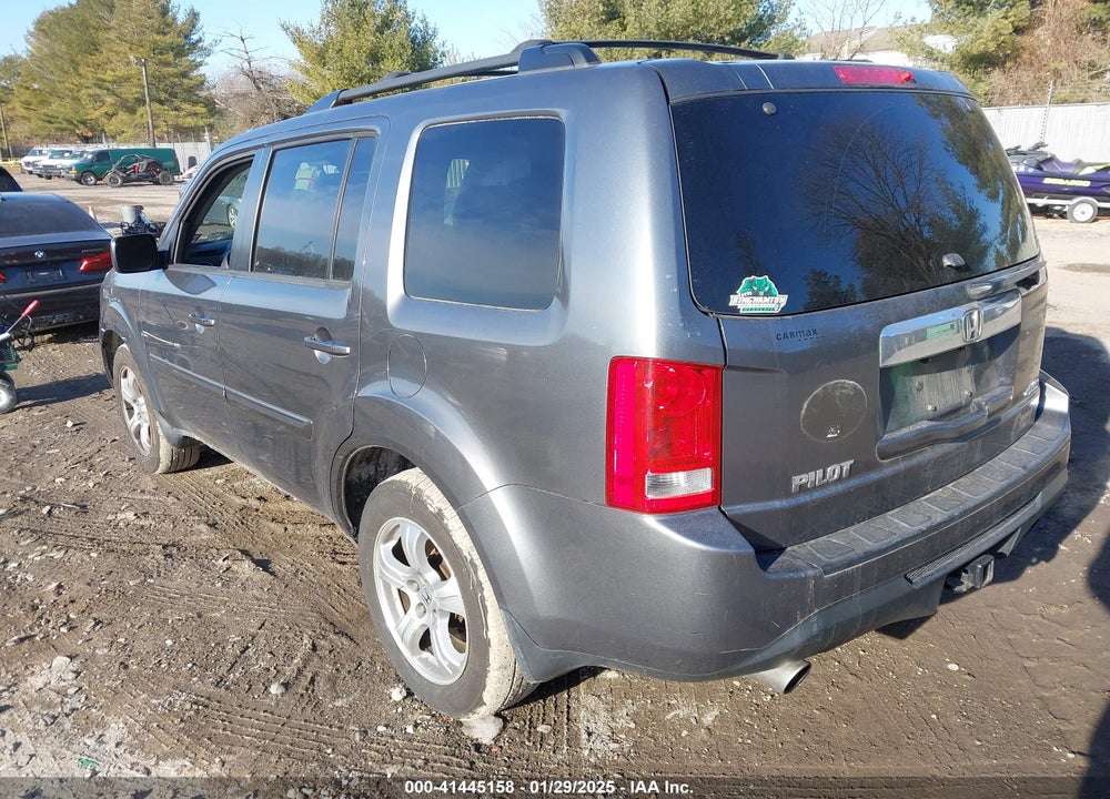 2013 HONDA PILOT EX-L VIN: 5FNYF4H51DB055539