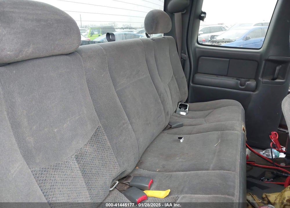2005 CHEVROLET SILVERADO 2500HD LS VIN: 1GCHK29U75E134349