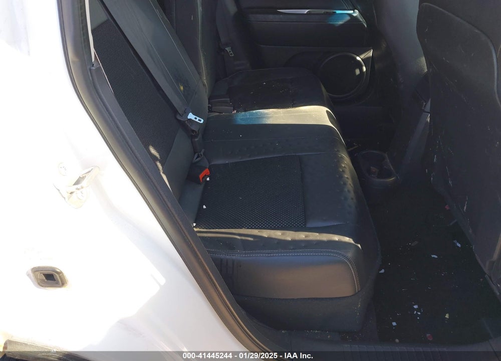 2014 JEEP COMPASS LATITUDE VIN: 1C4NJDEB0ED659524