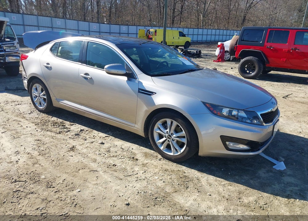 2011 KIA OPTIMA EX VIN: KNAGN4A78B5086387