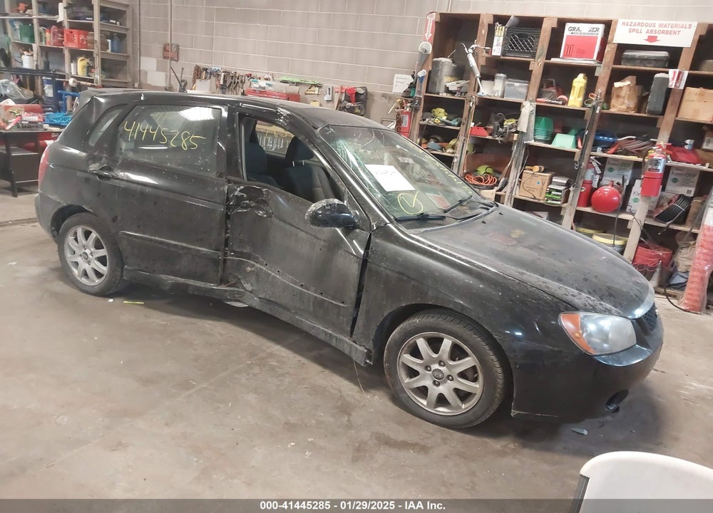 2005 KIA SPECTRA5 VIN: KNAFE161255083357