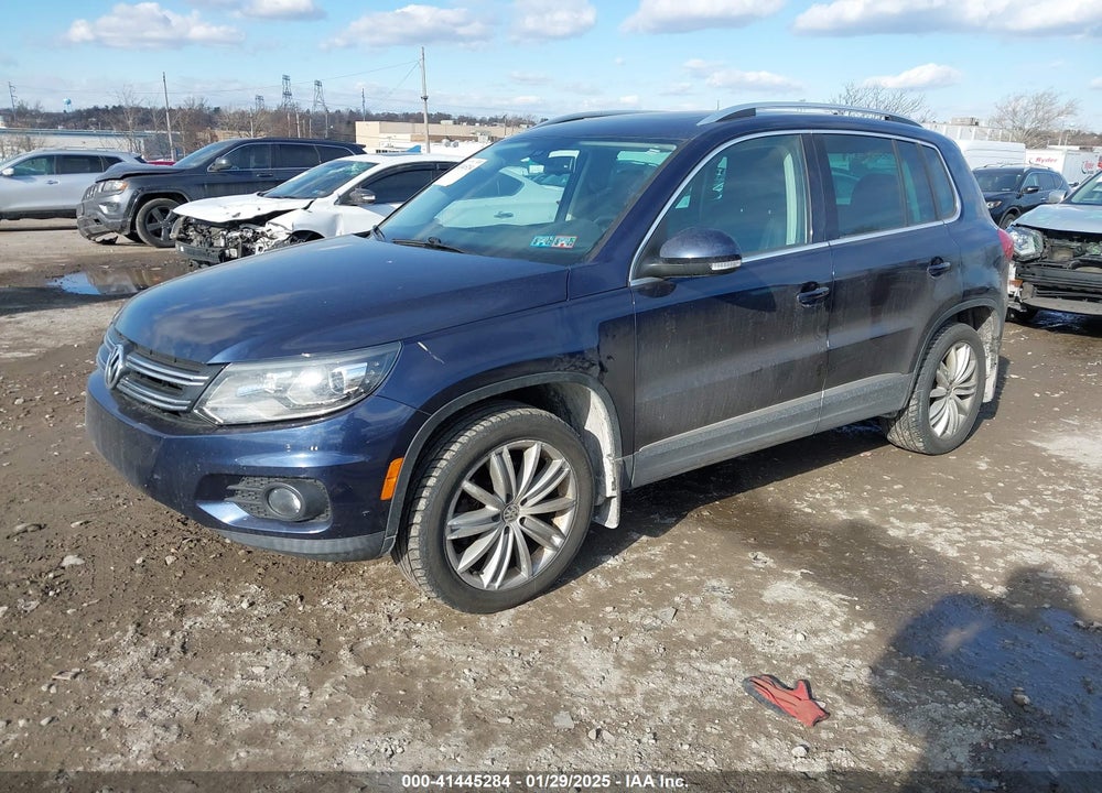 2016 VOLKSWAGEN TIGUAN SE VIN: WVGBV7AX5GW526285