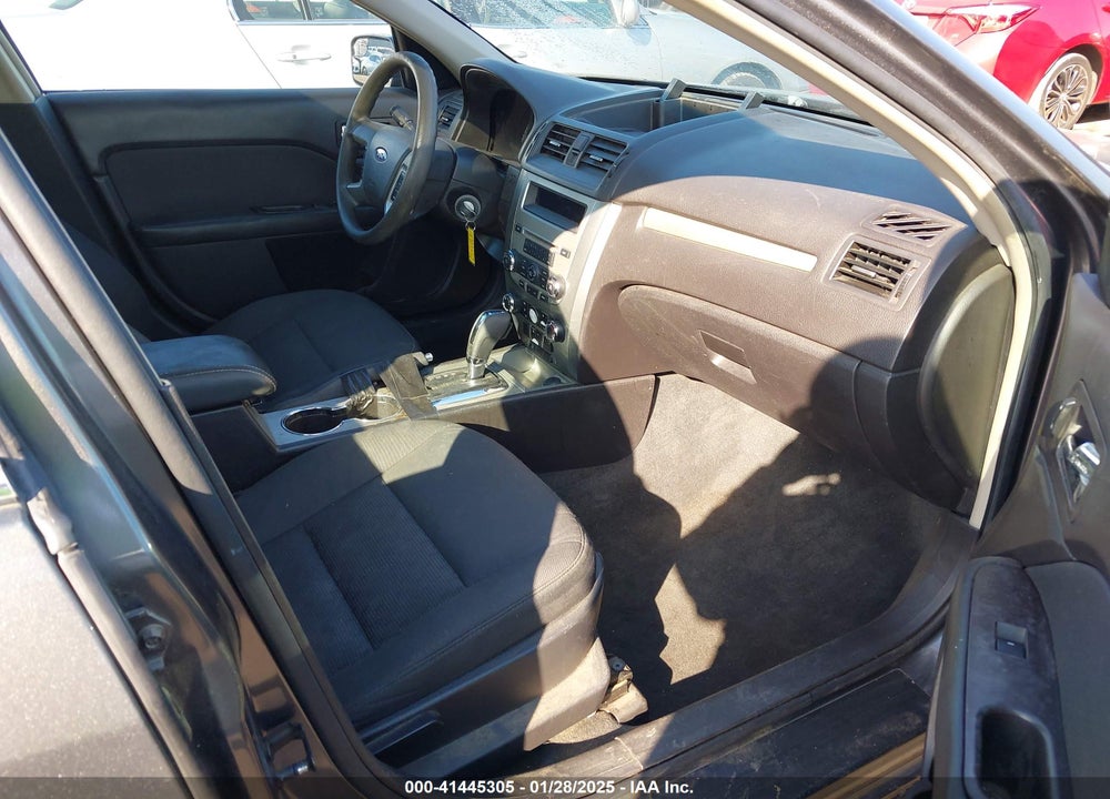 2011 FORD FUSION SE VIN: 3FAHP0HA1BR114822
