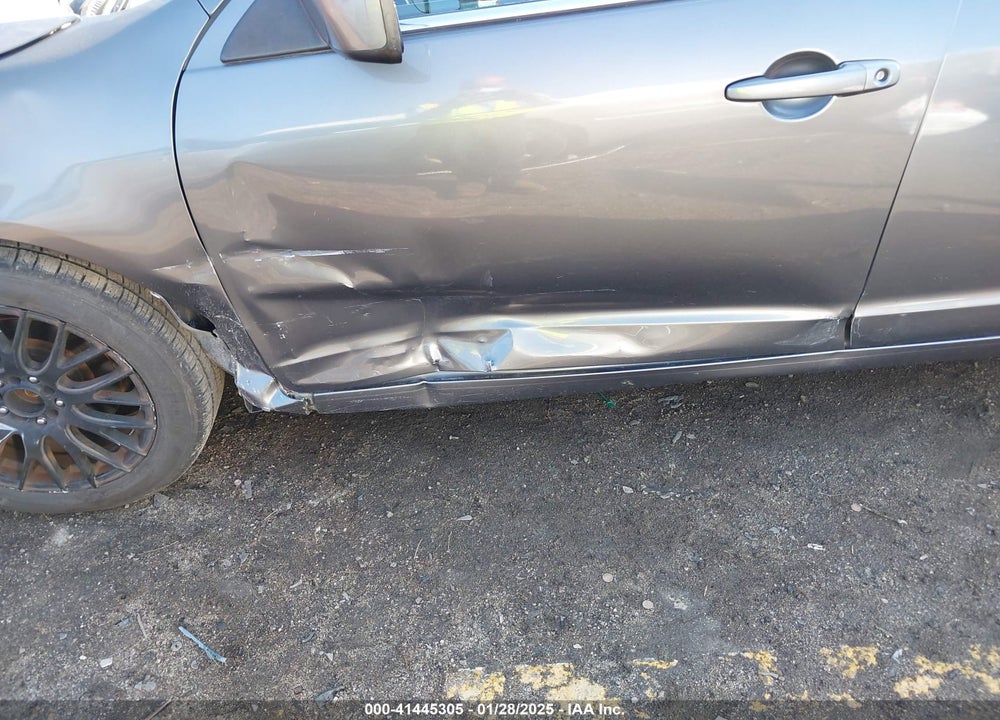2011 FORD FUSION SE VIN: 3FAHP0HA1BR114822