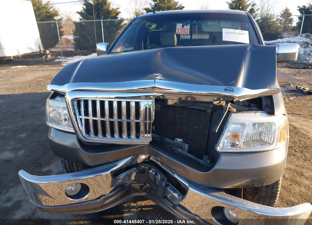 2007 LINCOLN MARK LT VIN: 5LTPW16557FJ03103