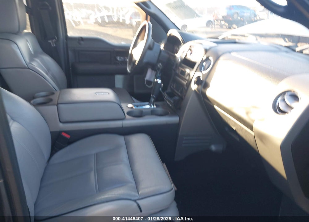2007 LINCOLN MARK LT VIN: 5LTPW16557FJ03103