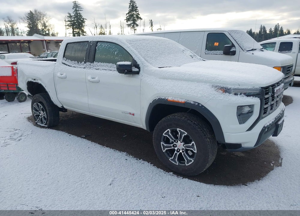 2023 GMC CANYON 4WD SHORT BOX AT4 VIN: 1GTP6DEK4P1263112
