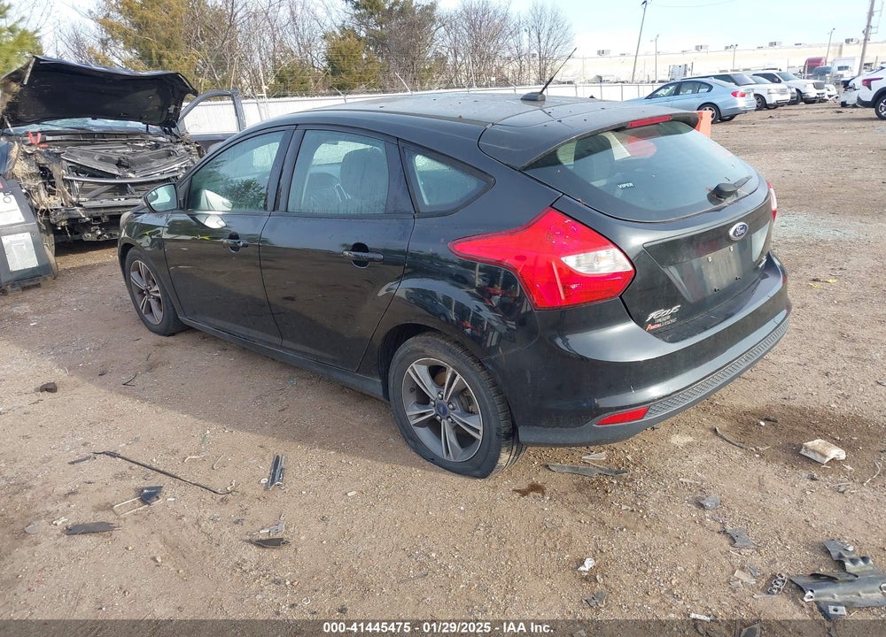 2014 FORD FOCUS VIN: 1FADP3K26EL280869