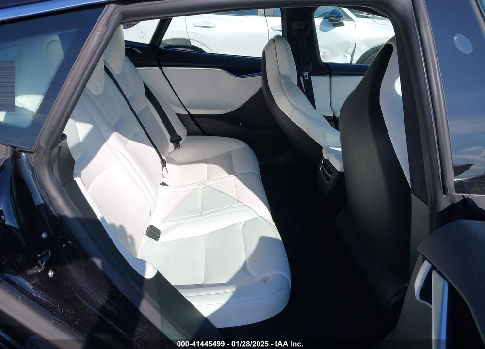 2017 TESLA MODEL S VIN: 5YJSA1E29HF230705