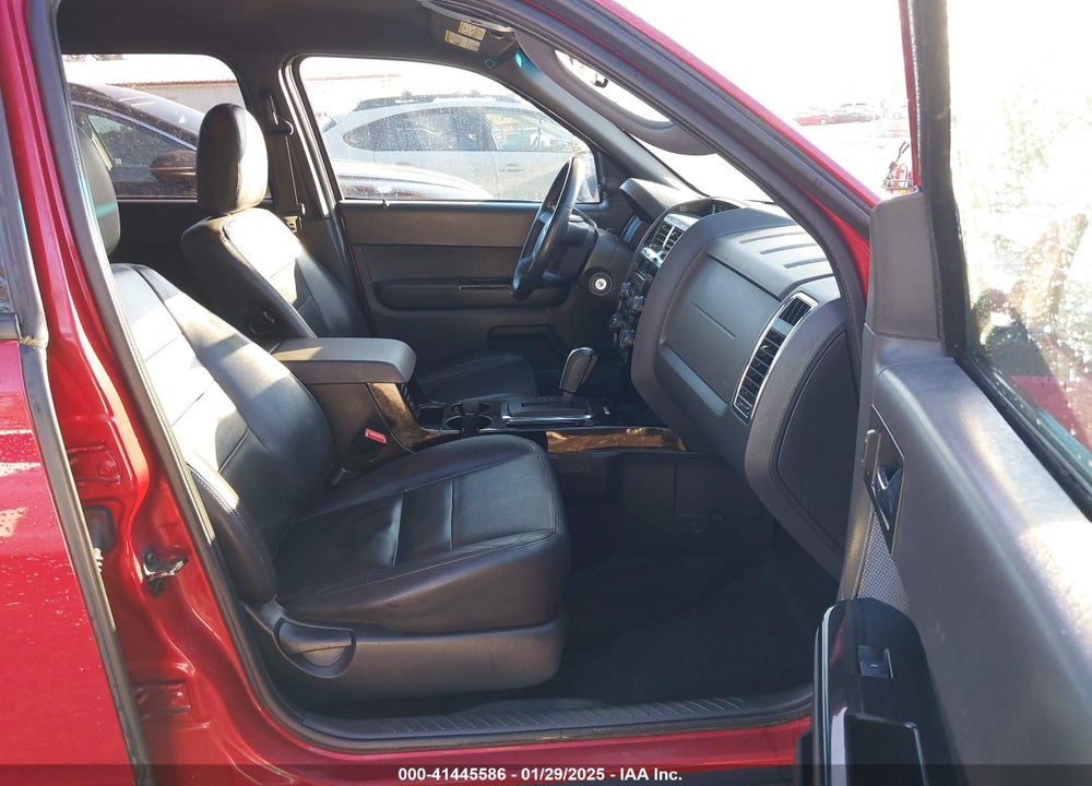 2011 FORD ESCAPE LIMITED VIN: 1FMCU0EGXBKC13323