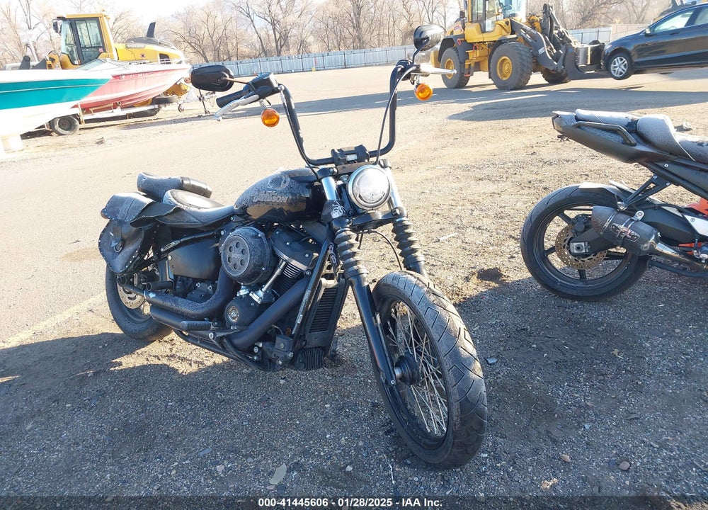 2020 HARLEY-DAVIDSON FXBB VIN: 1HD1YJJ16LB029116