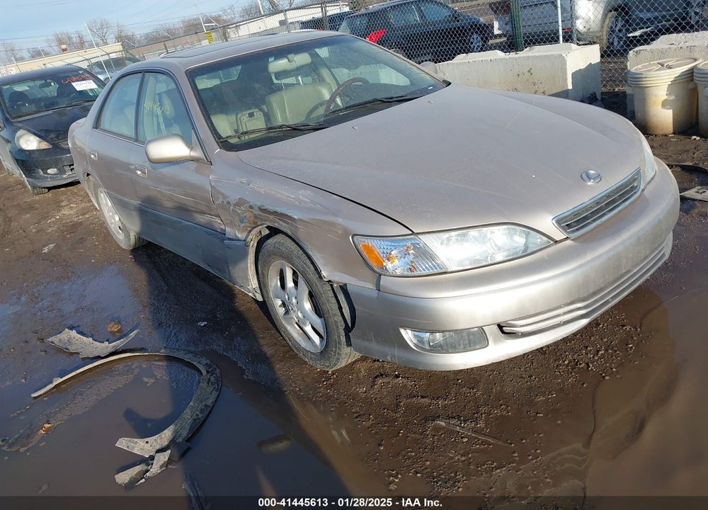 2001 LEXUS ES 300 VIN: JT8BF28G715110860