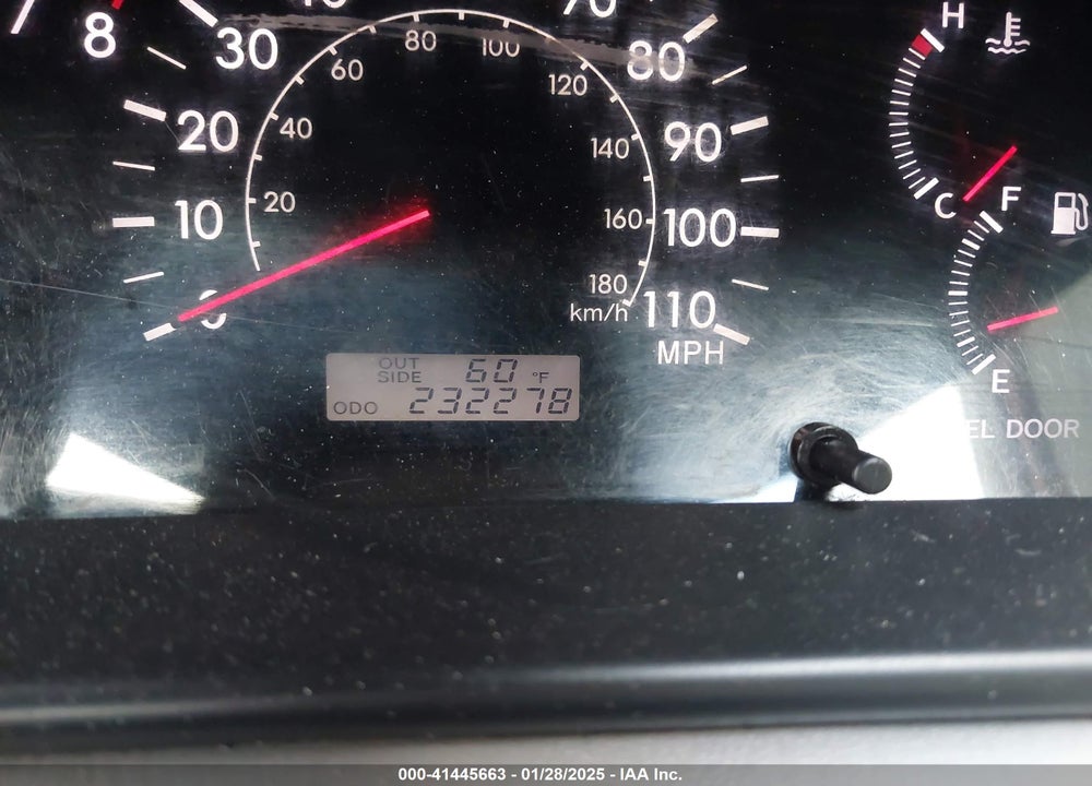 2007 TOYOTA COROLLA LE VIN: 1NXBR30EX7Z892672
