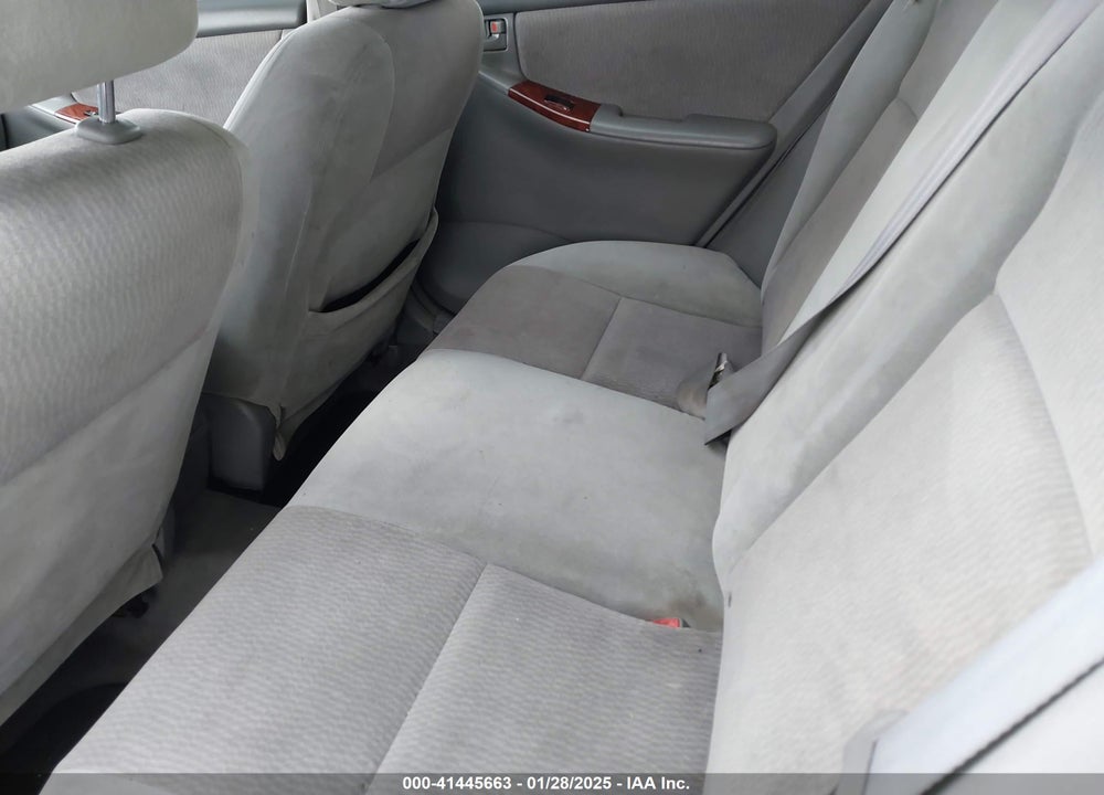 2007 TOYOTA COROLLA LE VIN: 1NXBR30EX7Z892672