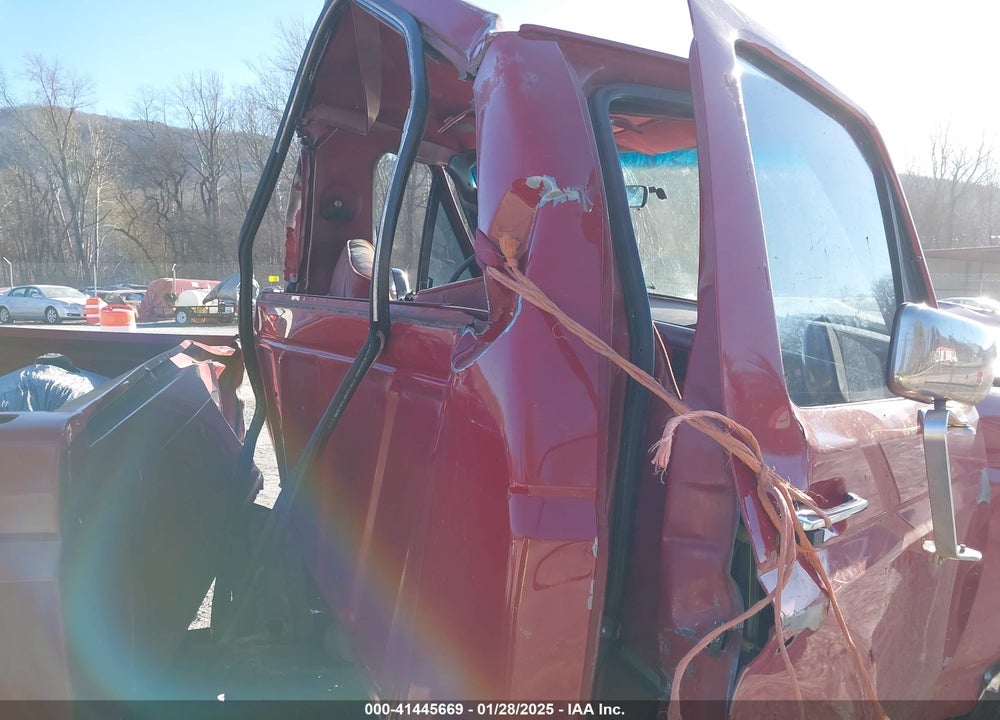 1989 FORD F250 VIN: 1FTHF26M7KNB01758